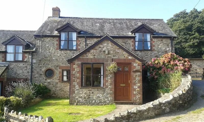 CottageOnFarmAndStablesEDevon,PicturesqueViews,NrJurassicCoast-CouplesDiscounts