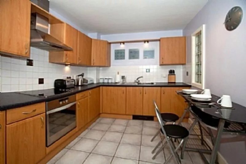 Three Bedroomed  Ground Floor Apartment in York City Centre with Parking
