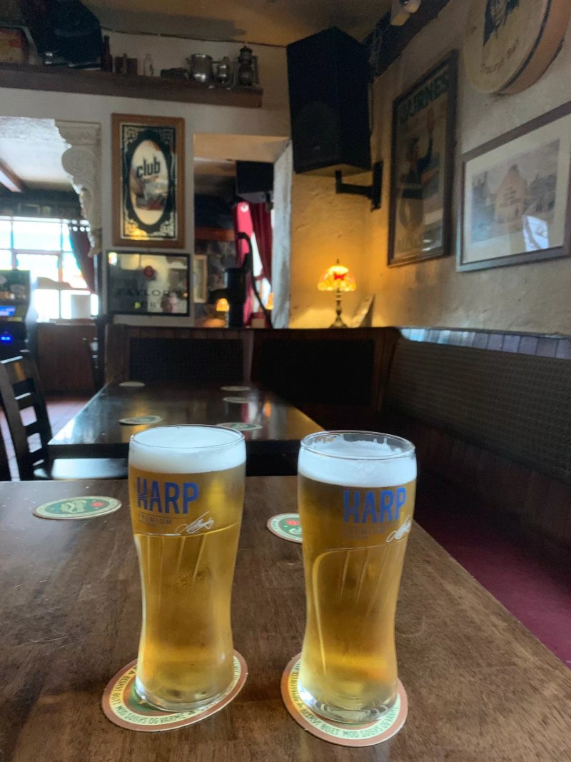 Tracys Bar