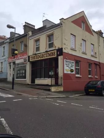 The Edgecumbe Hotel Pub
