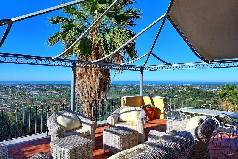 Villa Camaiore - Luxury Villa Rental with swimming pool in Versilia, Tuscany