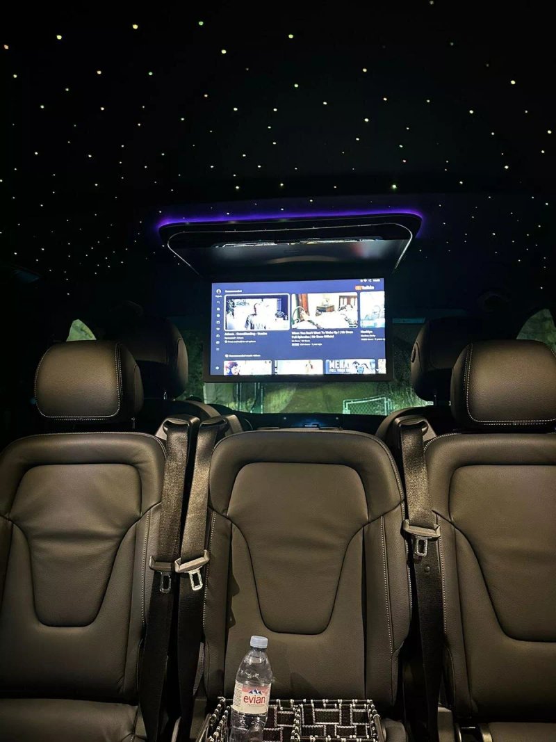 Paris Disneyland Prestige Transfer