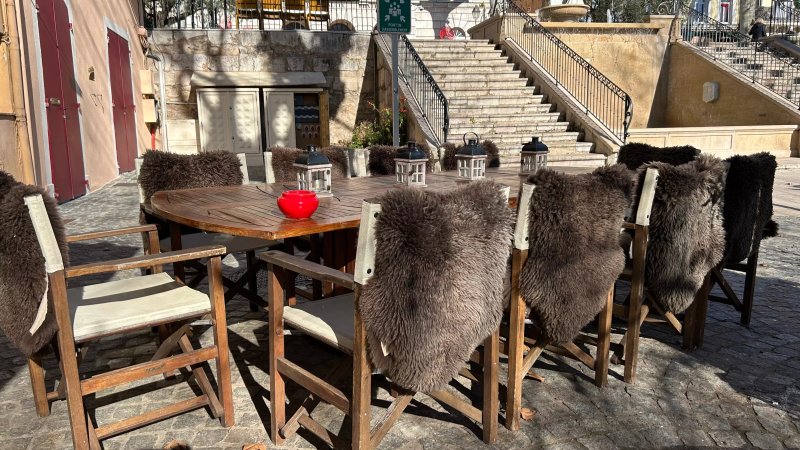 La Table Des Epiciers Chez Les Belges