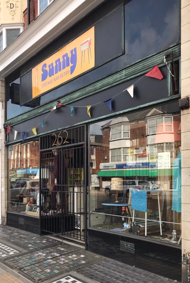 Sunny Vintage and Retro