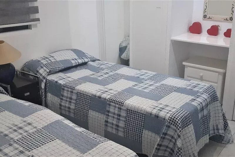 Air-conditioned Ground Floor Apartment On The Bellaluz Complex In La Manga
