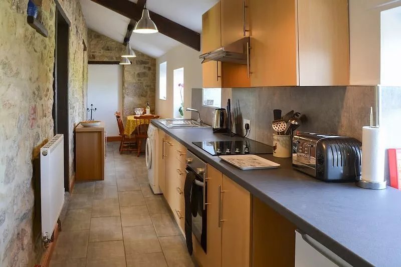 2 bedroom accommodation in Belford, near Bamburgh