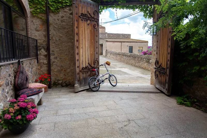 800 Square Meter Unique Property On Costa Brava