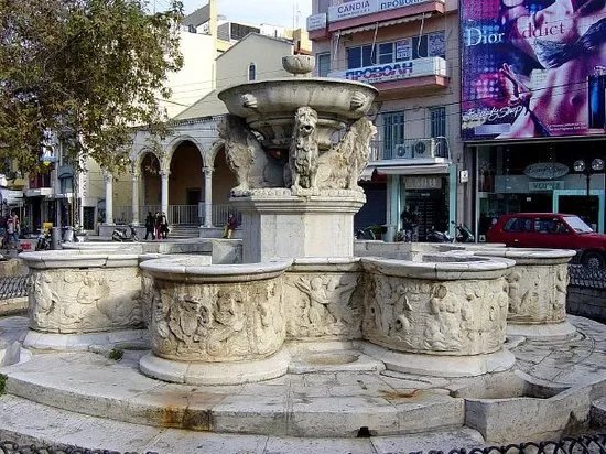 Morosini Fountain (Lion's Fountain)