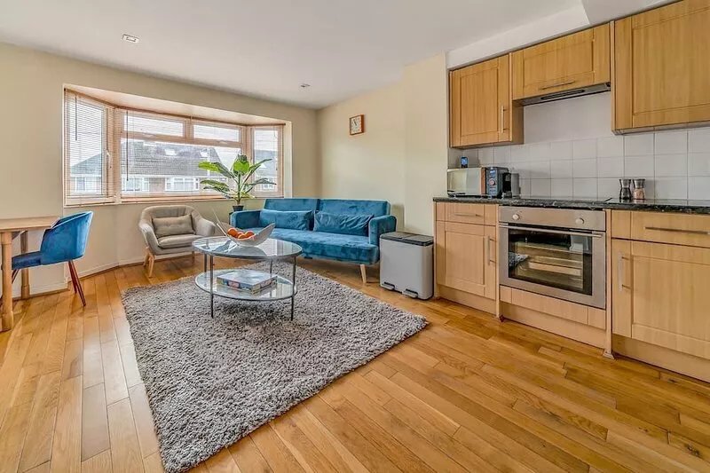 Pass the Keys | Stylish 2BR Apartment Parking x 2  Oxford