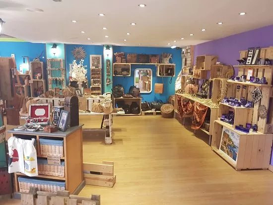 Capricho's Artesanias Del Mundo