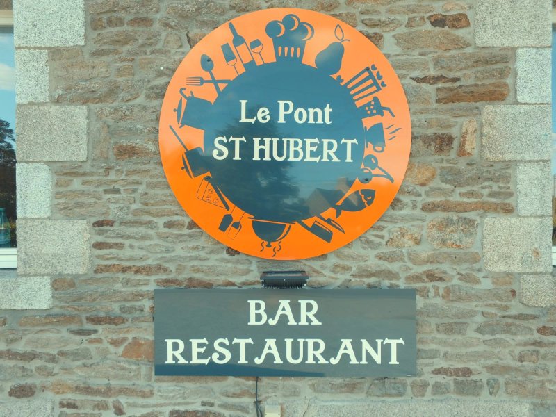 Restaurant le Pont st Hubert
