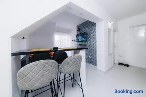 Duga apartmani