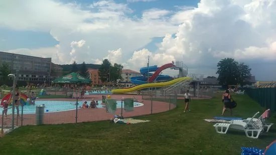 Letka swimming pool