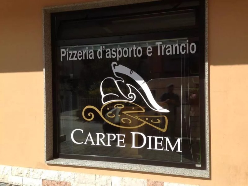 Carpe Diem di Zoro Andrea Laurent
