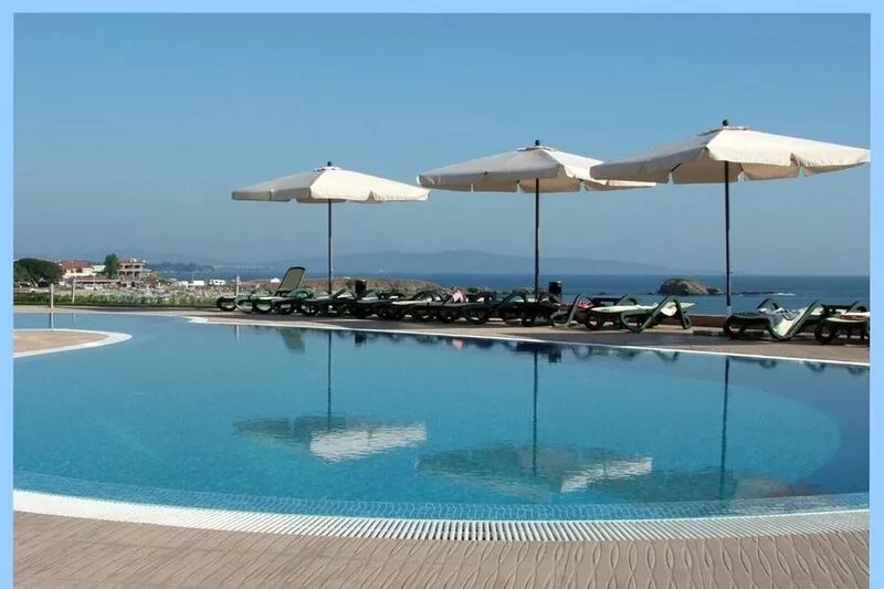 'Samara' - Sea-front apartment  Spectacular panoramic views of Lozenets Beach