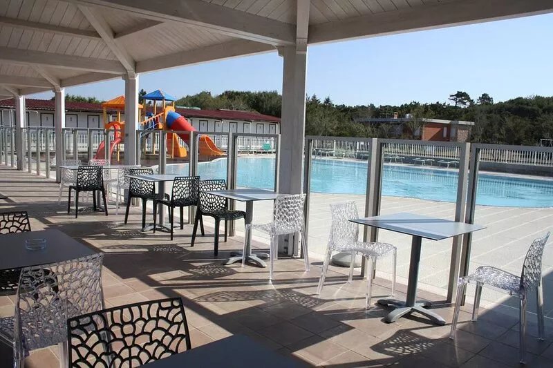 Villa Lidia super nice apartment 2 pools in wide park 2 min walk to the beach