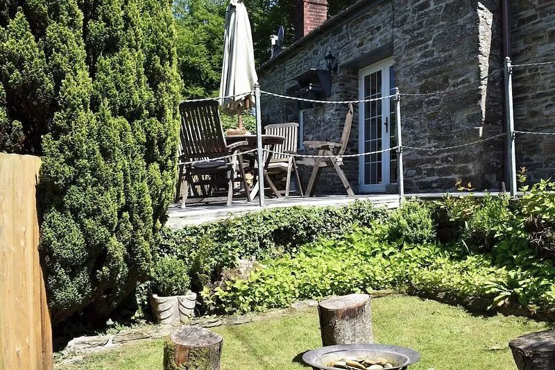 2 bedroom accommodation in Polbrock, Washaway