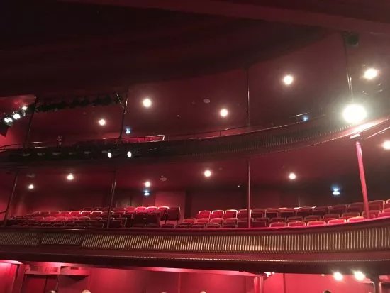 Le Theatre Municipal Raymond Devos