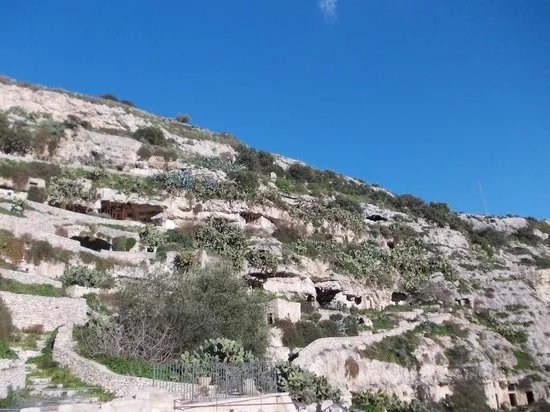 Parco delle Grotte di Chiafura