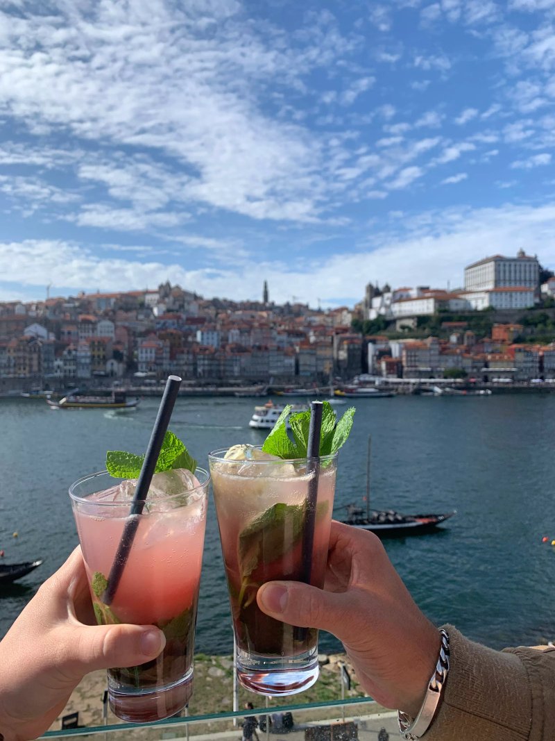 Porto Cruz Guesthouse