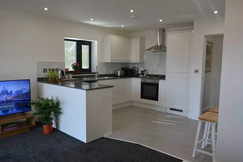 Bright and Cozy Apartment a brand new building - 5 Jarn Court