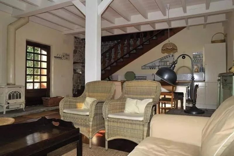 Charming house with garden and close to Ballota beach.