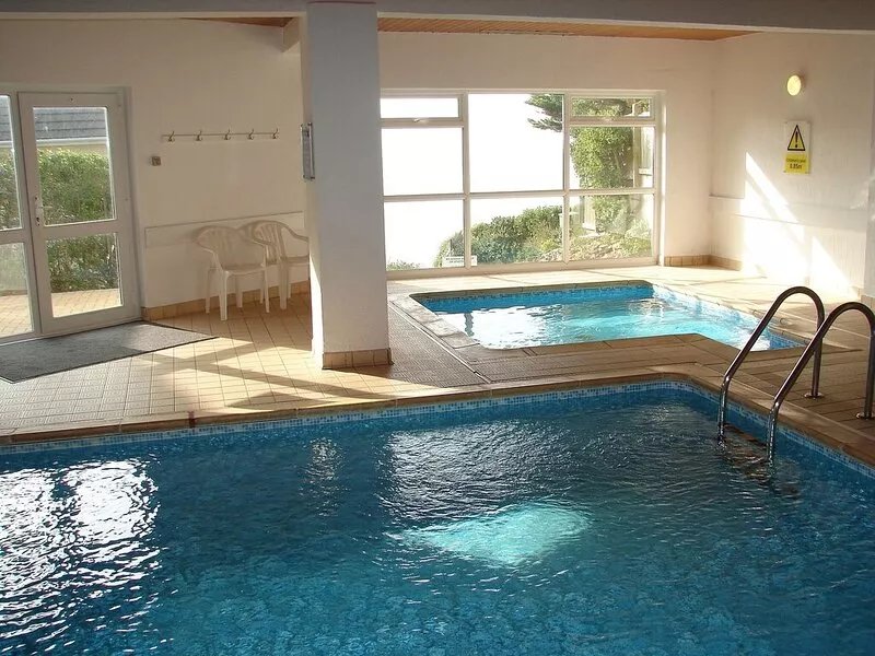 Apartment With Panoramic Sea Views, Balconies And Indoor Swimming Pool