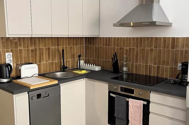 Villa Orchidee App.4, Proche de Monaco, le Bord de mer est a 200 Mètres