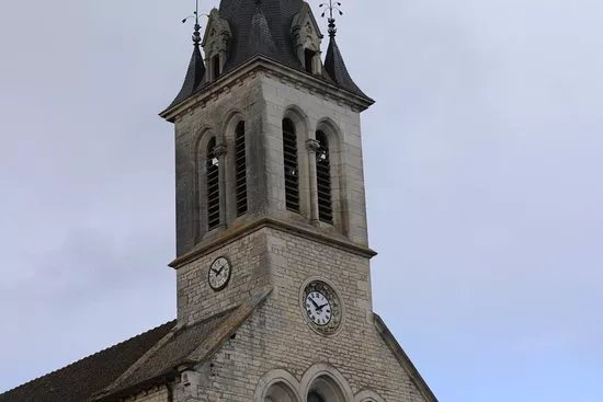 Eglise St Benigne de Dracy-le-Fort