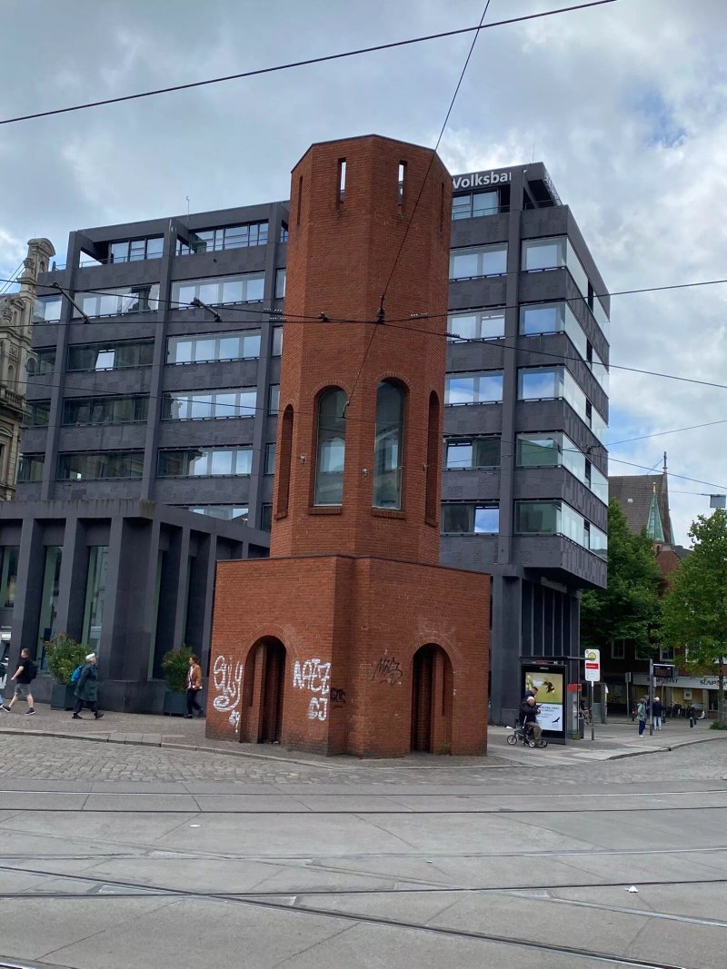 Verkehrs-Turm