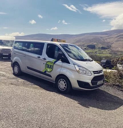 Toms Tours and Airport Transfers