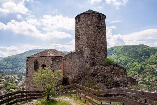 Strekov Castle