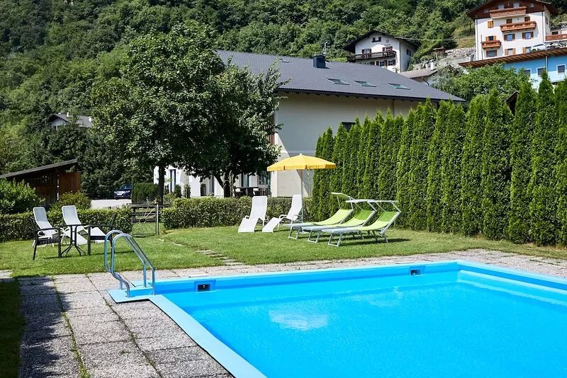 Laitacherhof: New apartment with sauna and pool in Klausen