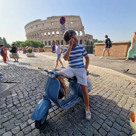 Rome by Vespa - Vespa Tour of Rome