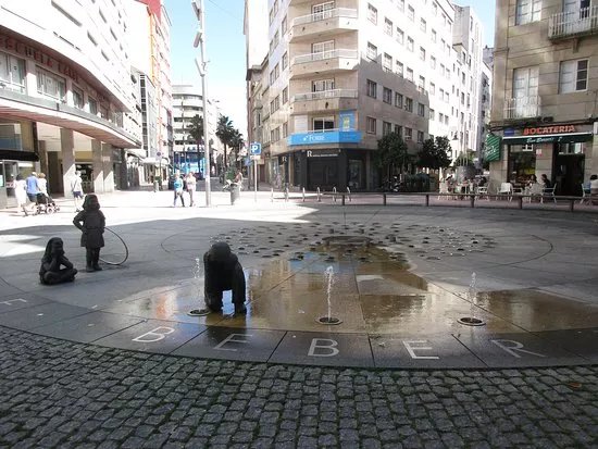 Glorieta de Compostela - Fuente de los ninos