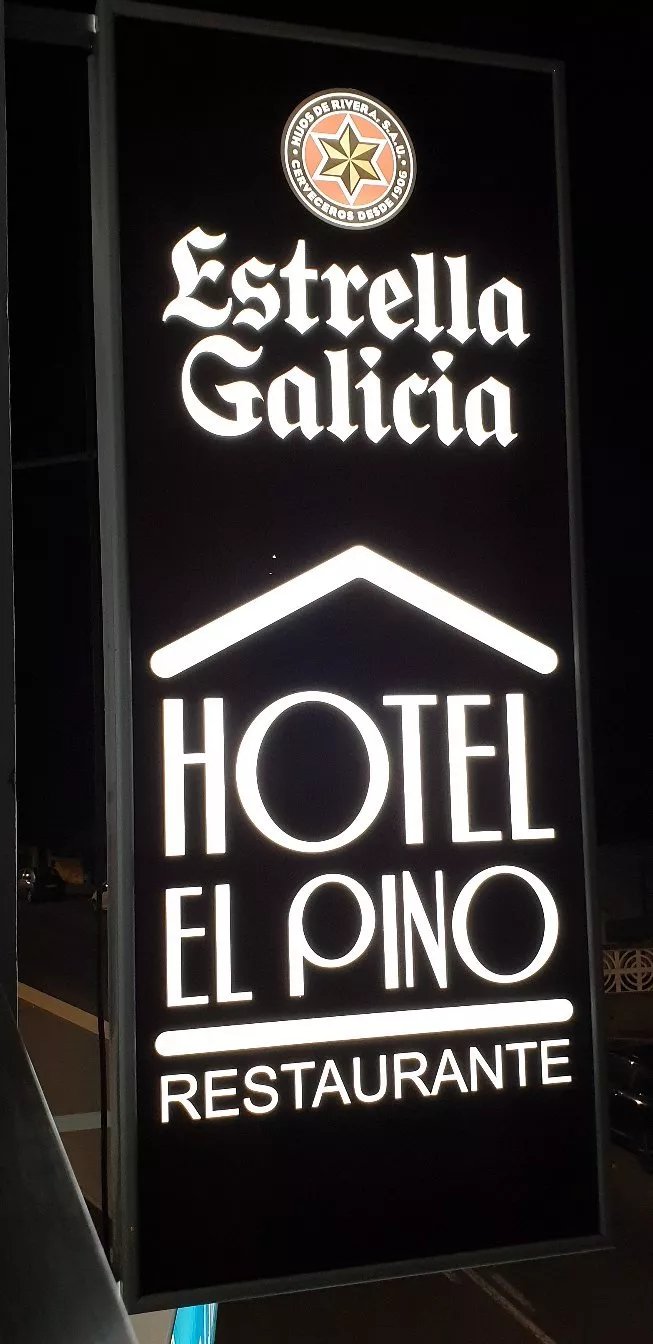 Del Pino Hostel
