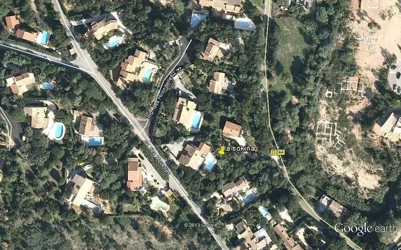 Grimaud seaside, Gulf of St Topez, villa 8 persons, heated pool