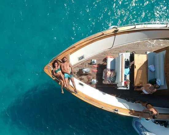 Rocca Corsa Motor Yacht