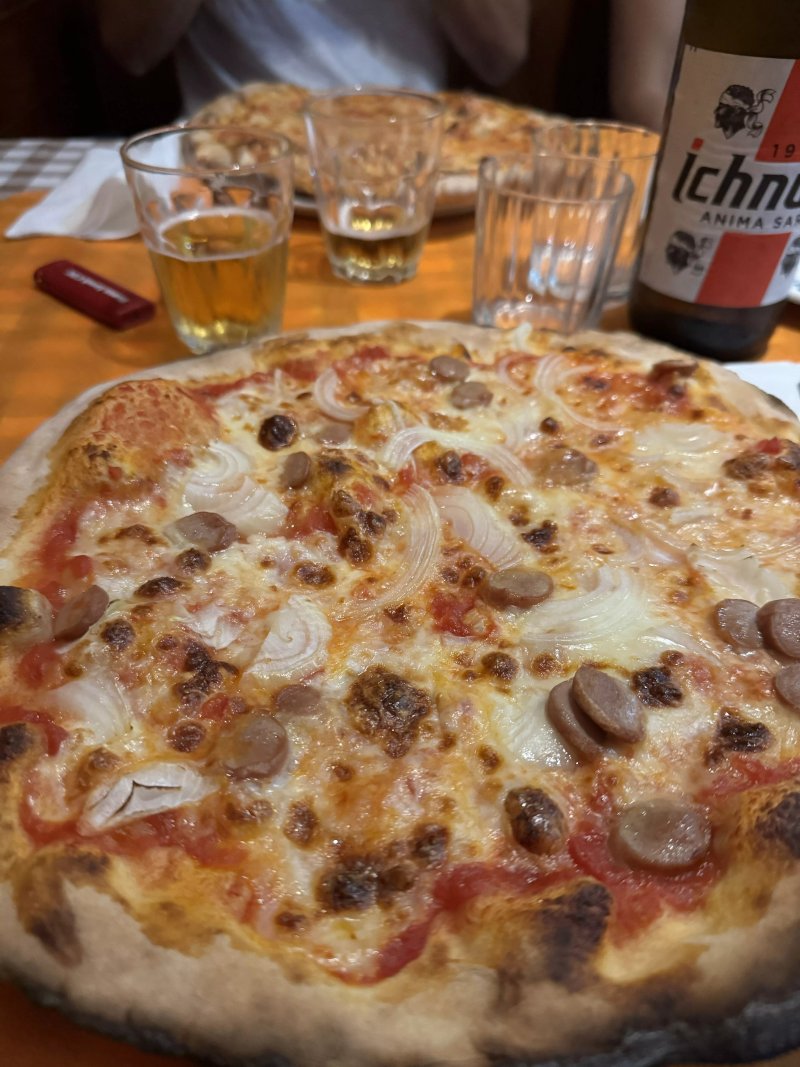 Pizzeria La Lucciola