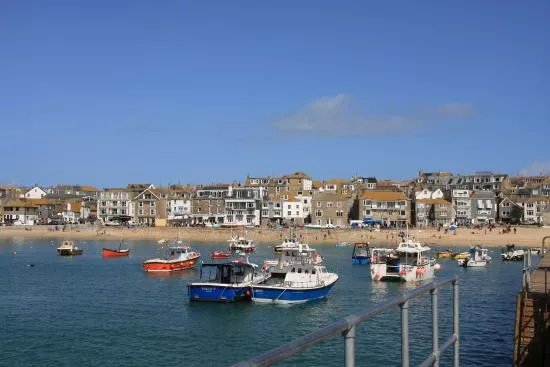 St Ives Harbour Beach