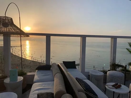 The Rooftop Bar at No.42