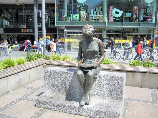 Die Lesende