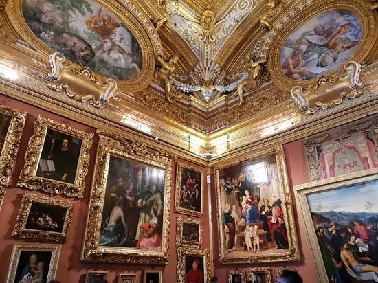 Galleria Palatina in Palazzo Pitti