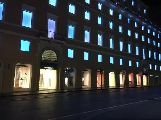 Rinascente Roma Tritone
