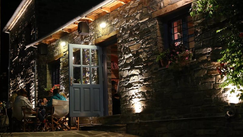 Xagnanto Kafe Bar