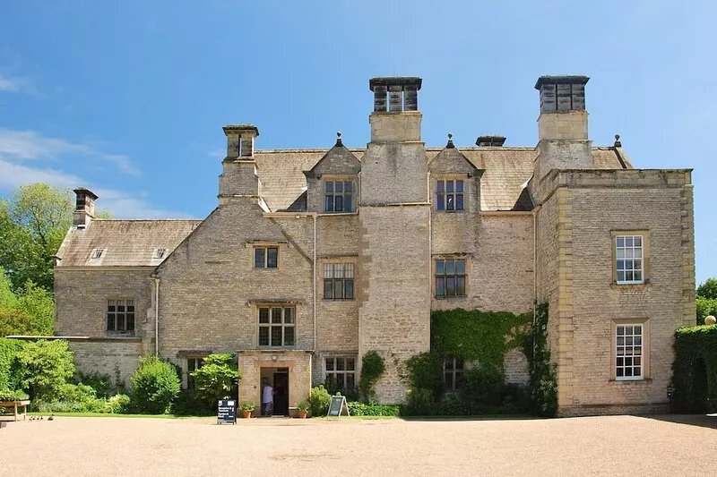 2 bedroom accommodation in Welburn, near York