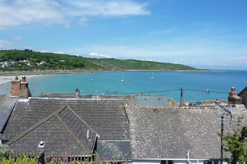APRIL COTTAGE, pet friendly, country holiday cottage in Coverack