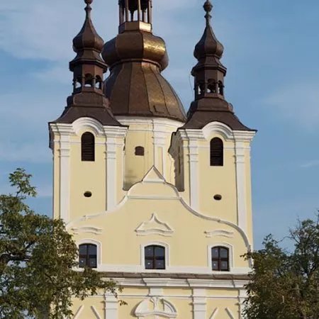 Biserica Greco-Catolica Sfintii Arhangheli Mihail si Gavril