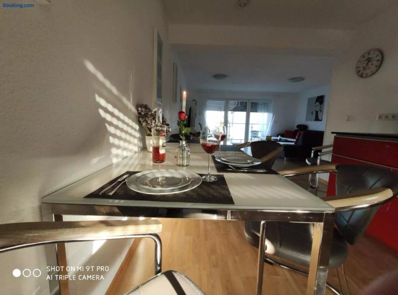Apartment Wesseling Nauerz