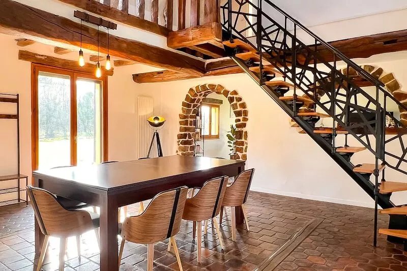 Lovely Normandy House with covered & heated swimming pool near Verneuil sur Avre